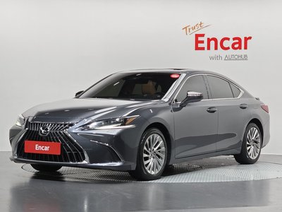 2024 Lexus ES 照片 1