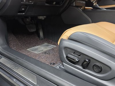 2024 Lexus ES 缩略图 29