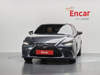 2024 Lexus ES 照片 2