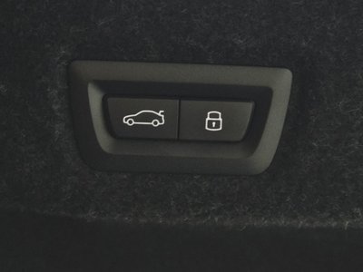 صورة مصغرة 18 لـ 2025 BMW 5 SERIES