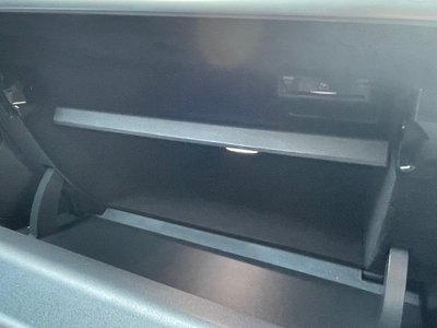 2025 Mercedes-BENZ C-CLASS 缩略图 15
