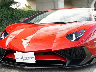 LAMBORGHINI AVENTADOR - 8