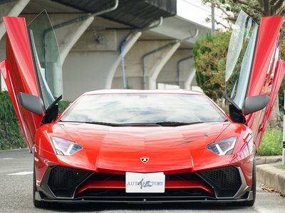 LAMBORGHINI AVENTADOR - 3