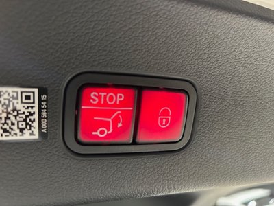 MERCEDES-BENZ GLC - 10