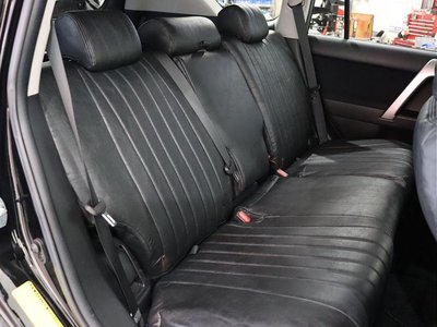 TOYOTA LAND CRUISER PRADO - 9