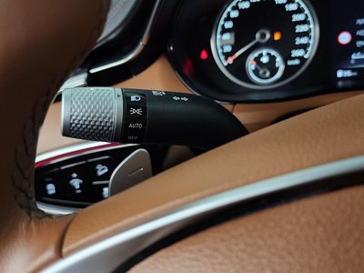 2021 Genesis GV70 — миниатюра 27