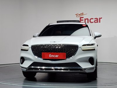صورة 2 لـ 2021 Genesis GV70