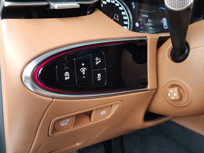 2021 Genesis GV70 — миниатюра 22