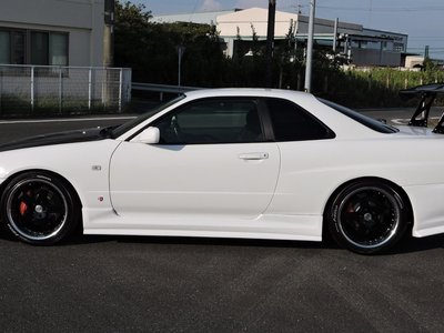 NISSAN SKYLINE COUPE - 4