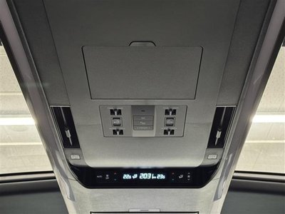 2025 Toyota ALPHARD 缩略图 20