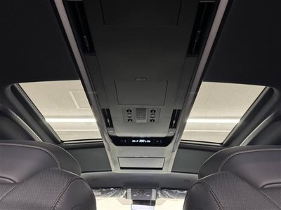 TOYOTA ALPHARD - 4