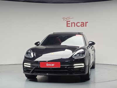 PORSCHE PANAMERA - 2
