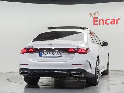 MERCEDES-BENZ E-CLASS - 3