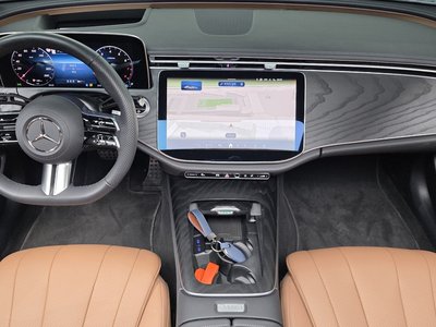 MERCEDES-BENZ E-CLASS - 5