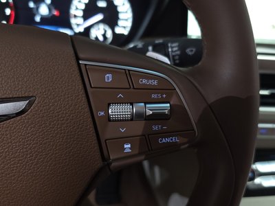 2019 Genesis G90 缩略图 22