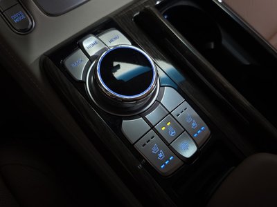 2019 Genesis G90 缩略图 27