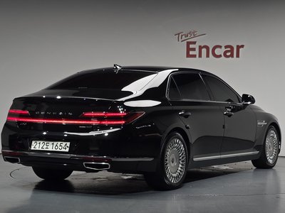 2019 Genesis G90 照片 2