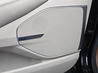 2019 Genesis G90 缩略图 38