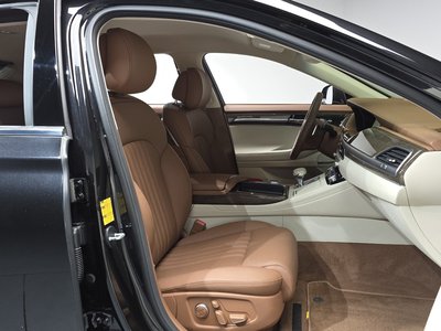 2019 Genesis G90 缩略图 17