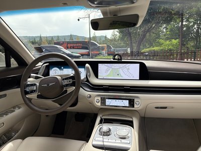 صورة 5 لـ 2025 Genesis G90 (RS4)