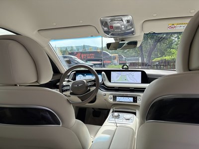 صورة 8 لـ 2025 Genesis G90 (RS4)