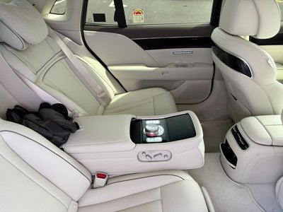 صورة 10 لـ 2025 Genesis G90 (RS4)