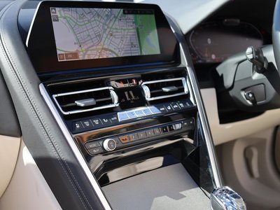 2021 BMW 8 SERIES CABRIOLET 缩略图 17