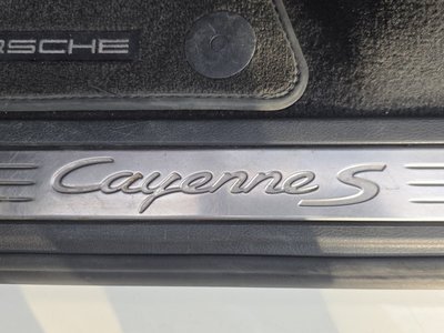 2011 Porsche CAYENNE — миниатюра 17