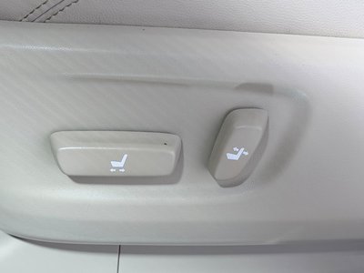 2023 Toyota LAND CRUISER PRADO 缩略图 56