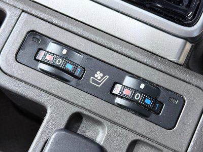 2023 Toyota LAND CRUISER PRADO 照片 9