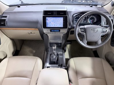 2023 Toyota LAND CRUISER PRADO 照片 3