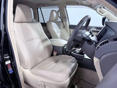 2023 Toyota LAND CRUISER PRADO 缩略图 13
