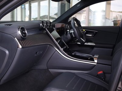 MERCEDES-BENZ GLC - 8