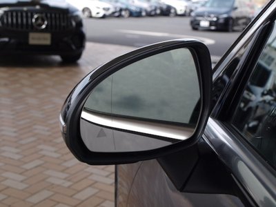 MERCEDES-BENZ GLC - 6