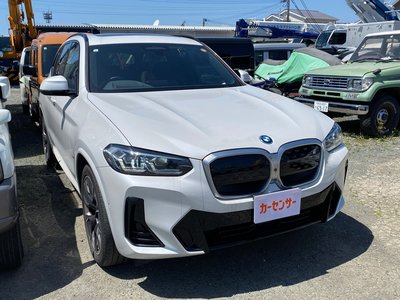 BMW IX3 - 3