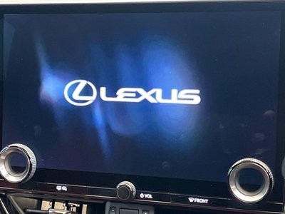 2024 Lexus NX photo 4