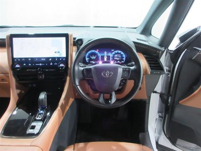TOYOTA VELLFIRE - 3