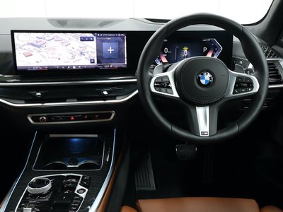 2025 BMW X7 缩略图 54