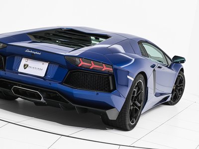 2014 Lamborghini AVENTADOR 缩略图 32