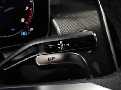 MERCEDES-BENZ GLC - 9