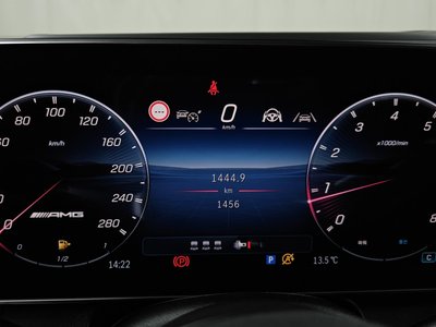 MERCEDES-BENZ GLC - 8