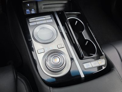 GENESIS G80 (RG3) - 9