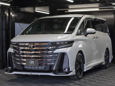 TOYOTA VELLFIRE - 1