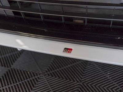 TOYOTA VELLFIRE - 10