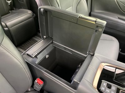 2025 Toyota ALPHARD 缩略图 40