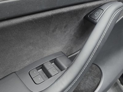 2023 Tesla MODEL Y 缩略图 28