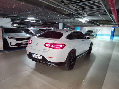 MERCEDES-BENZ GLC - 4