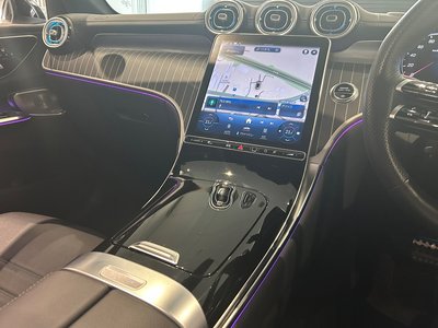 MERCEDES-BENZ GLC - 9