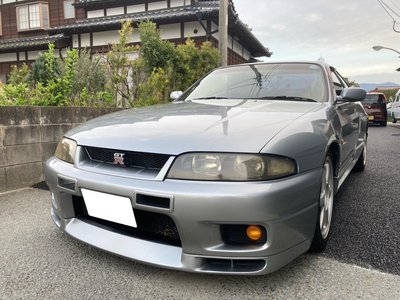 NISSAN SKYLINE GT-R