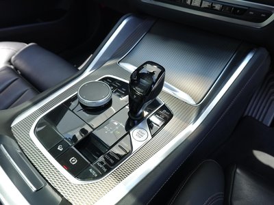 2021 BMW X6 — миниатюра 41